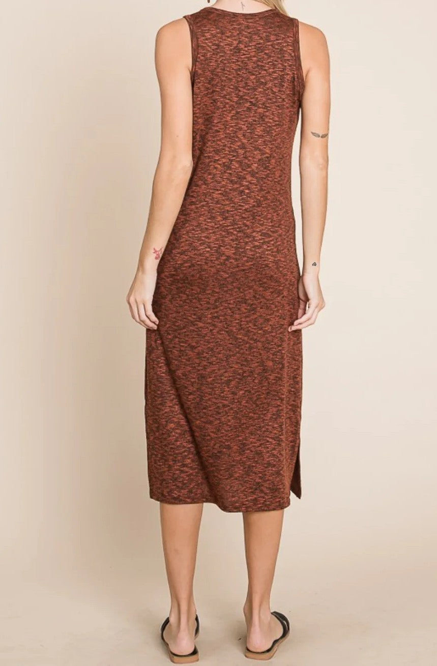 Rundhalsige, schulterfreie Midi-Bluse mit Schlitz